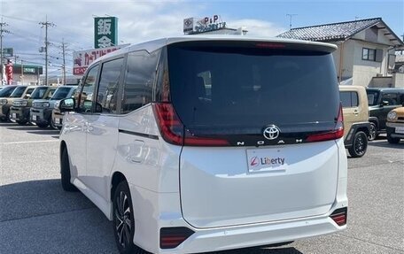 Toyota Noah, 2022 год, 2 200 060 рублей, 7 фотография