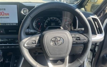 Toyota Noah, 2022 год, 2 200 060 рублей, 18 фотография