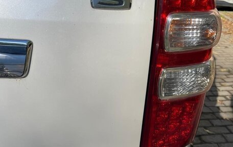 Toyota Noah III, 2012 год, 1 650 000 рублей, 8 фотография