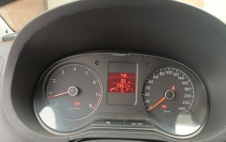 Volkswagen Polo VI (EU Market), 2012 год, 450 000 рублей, 6 фотография