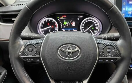Toyota Harrier, 2022 год, 2 980 000 рублей, 10 фотография