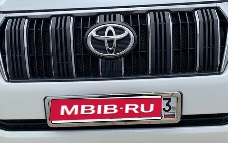 Toyota Land Cruiser Prado 150 рестайлинг 2, 2021 год, 6 050 000 рублей, 11 фотография