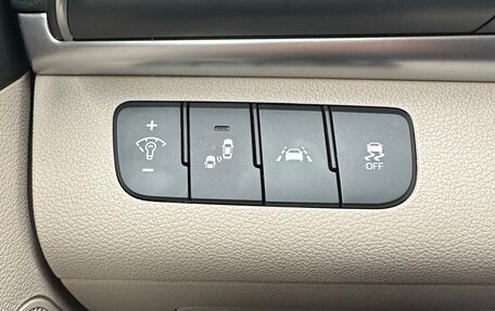 Hyundai Elantra VI рестайлинг, 2019 год, 1 650 000 рублей, 12 фотография