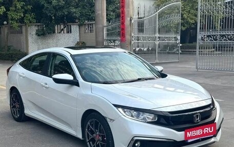 Honda Civic IX, 2019 год, 1 350 000 рублей, 8 фотография