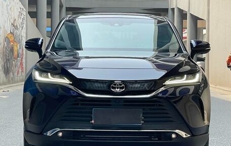 Toyota Harrier, 2022 год, 2 880 100 рублей, 2 фотография