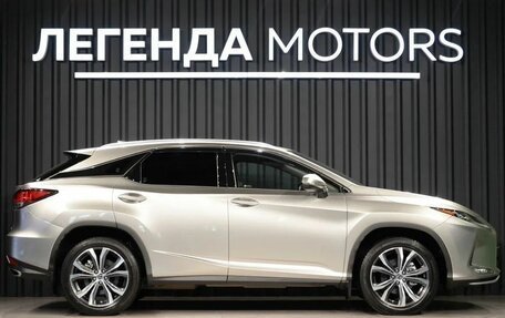 Lexus RX IV рестайлинг, 2020 год, 5 600 000 рублей, 3 фотография