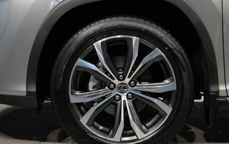 Lexus RX IV рестайлинг, 2020 год, 5 600 000 рублей, 12 фотография