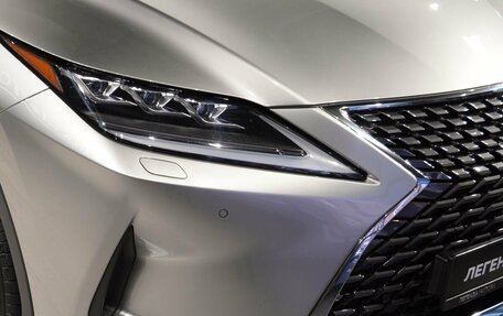 Lexus RX IV рестайлинг, 2020 год, 5 600 000 рублей, 7 фотография