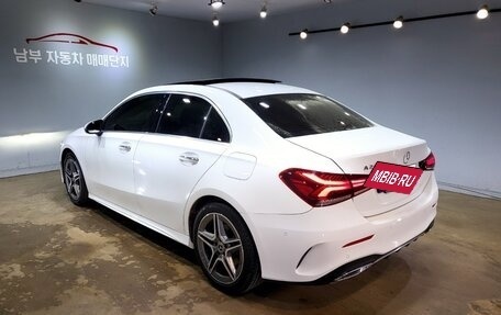 Mercedes-Benz A-Класс, 2022 год, 2 750 000 рублей, 4 фотография