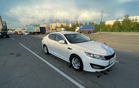 KIA K5 I рестайлинг, 2011 год, 1 100 000 рублей, 2 фотография