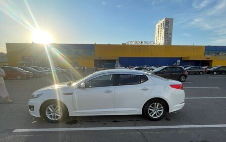 KIA K5 I рестайлинг, 2011 год, 1 100 000 рублей, 17 фотография