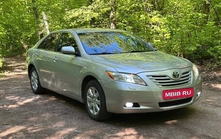 Toyota Camry, 2007 год, 1 090 000 рублей, 10 фотография