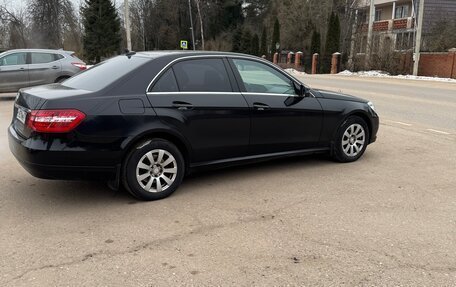 Mercedes-Benz E-Класс, 2012 год, 1 650 000 рублей, 4 фотография