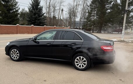 Mercedes-Benz E-Класс, 2012 год, 1 650 000 рублей, 8 фотография