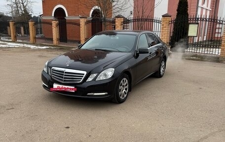 Mercedes-Benz E-Класс, 2012 год, 1 650 000 рублей, 2 фотография