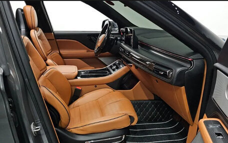 Lincoln Aviator II, 2020 год, 4 150 000 рублей, 10 фотография