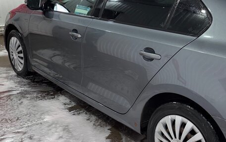 Volkswagen Jetta VI, 2012 год, 1 200 000 рублей, 2 фотография