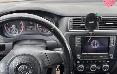Volkswagen Jetta VI, 2012 год, 1 200 000 рублей, 12 фотография