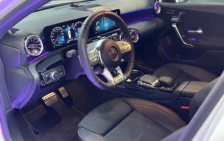 Mercedes-Benz A-Класс AMG, 2022 год, 3 967 000 рублей, 5 фотография