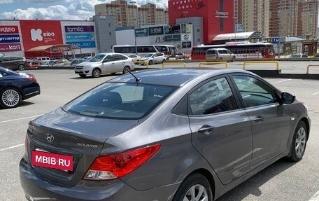 Hyundai Solaris II рестайлинг, 2011 год, 500 000 рублей, 5 фотография