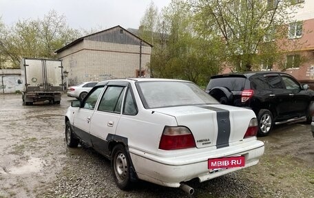 Daewoo Nexia I рестайлинг, 2001 год, 55 000 рублей, 3 фотография