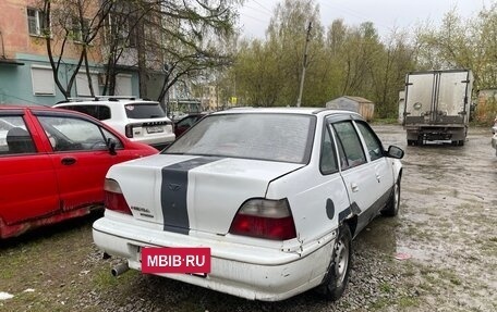 Daewoo Nexia I рестайлинг, 2001 год, 55 000 рублей, 4 фотография