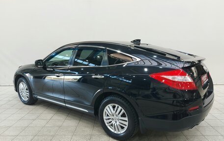 Honda Crosstour I рестайлинг, 2014 год, 1 869 000 рублей, 7 фотография