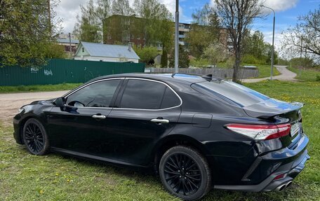 Toyota Camry, 2019 год, 3 310 000 рублей, 7 фотография