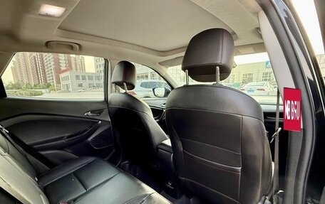 Chevrolet Trax, 2021 год, 1 350 900 рублей, 10 фотография
