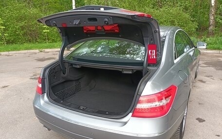 Mercedes-Benz E-Класс, 2013 год, 1 090 000 рублей, 10 фотография