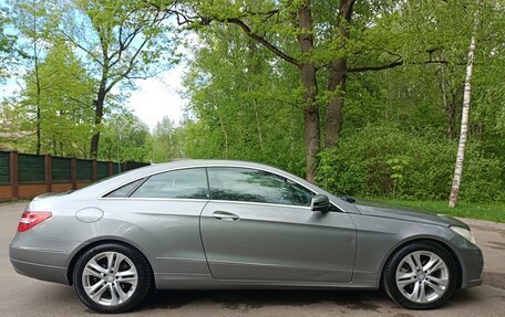 Mercedes-Benz E-Класс, 2013 год, 1 090 000 рублей, 21 фотография