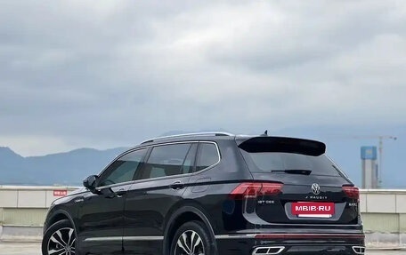 Volkswagen Tiguan II, 2022 год, 2 630 000 рублей, 4 фотография