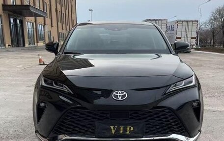 Toyota Venza, 2022 год, 2 950 100 рублей, 3 фотография