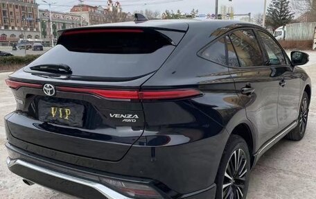Toyota Venza, 2022 год, 2 950 100 рублей, 5 фотография