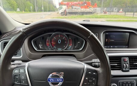 Volvo V40 Cross Country I, 2014 год, 1 040 000 рублей, 2 фотография