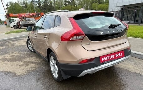 Volvo V40 Cross Country I, 2014 год, 1 040 000 рублей, 12 фотография