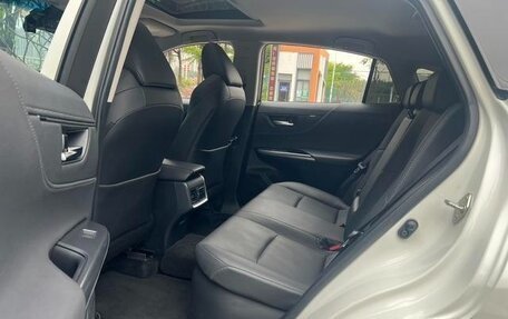 Toyota Venza, 2022 год, 3 050 100 рублей, 14 фотография