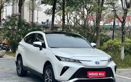 Toyota Venza, 2022 год, 3 050 100 рублей, 3 фотография