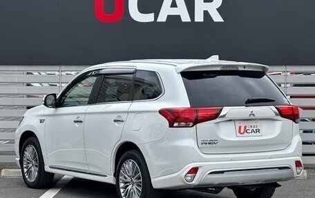 Mitsubishi Outlander III рестайлинг 3, 2020 год, 2 127 027 рублей, 7 фотография