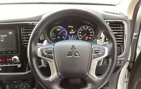 Mitsubishi Outlander III рестайлинг 3, 2020 год, 2 127 027 рублей, 11 фотография