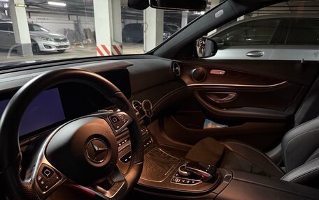 Mercedes-Benz E-Класс, 2018 год, 4 000 000 рублей, 7 фотография
