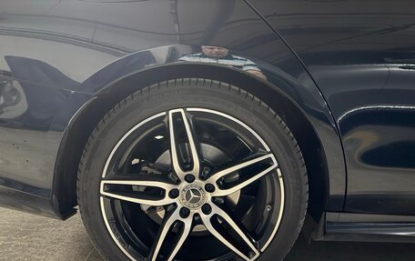 Mercedes-Benz E-Класс, 2018 год, 4 000 000 рублей, 9 фотография