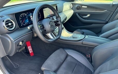 Mercedes-Benz E-Класс, 2022 год, 5 550 000 рублей, 17 фотография