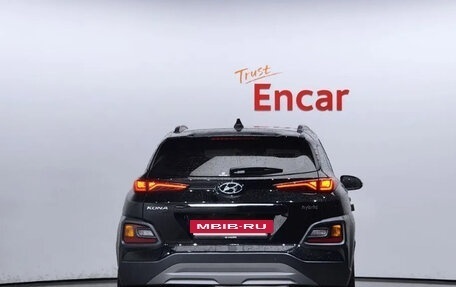 Hyundai Kona I, 2022 год, 1 305 000 рублей, 4 фотография