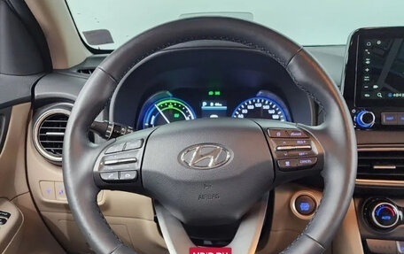 Hyundai Kona I, 2022 год, 1 305 000 рублей, 10 фотография