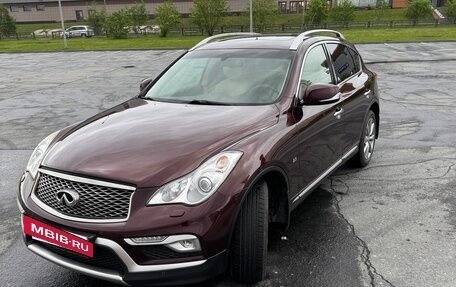 Infiniti QX50 I рестайлинг, 2017 год, 2 600 000 рублей, 3 фотография