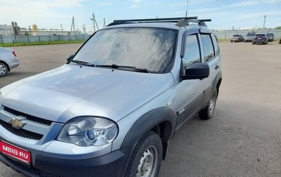 Chevrolet Niva I рестайлинг, 2014 год, 420 000 рублей, 1 фотография