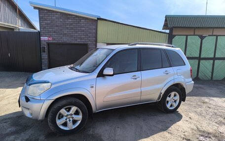 Toyota RAV4, 2005 год, 800 000 рублей, 2 фотография