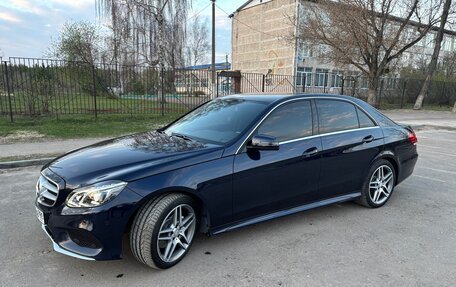 Mercedes-Benz E-Класс, 2015 год, 2 600 000 рублей, 2 фотография