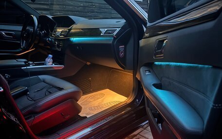 Mercedes-Benz E-Класс, 2015 год, 2 600 000 рублей, 12 фотография